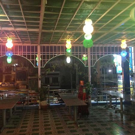 Phu Thong Ξενοδοχείο Chau Doc Εξωτερικό φωτογραφία